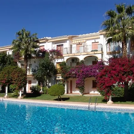 Albadomus Apartment *